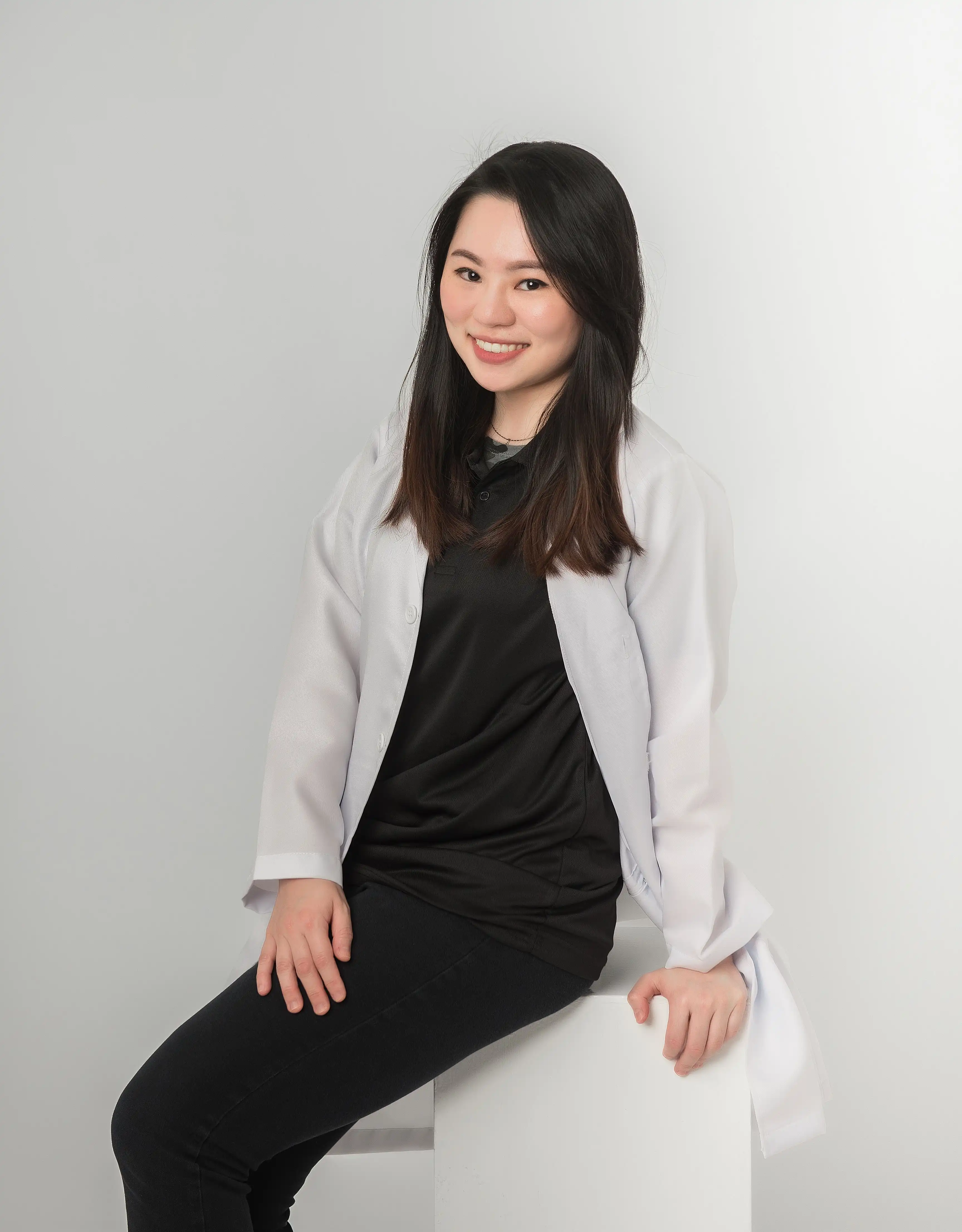 Dr. Loo Chien Win
